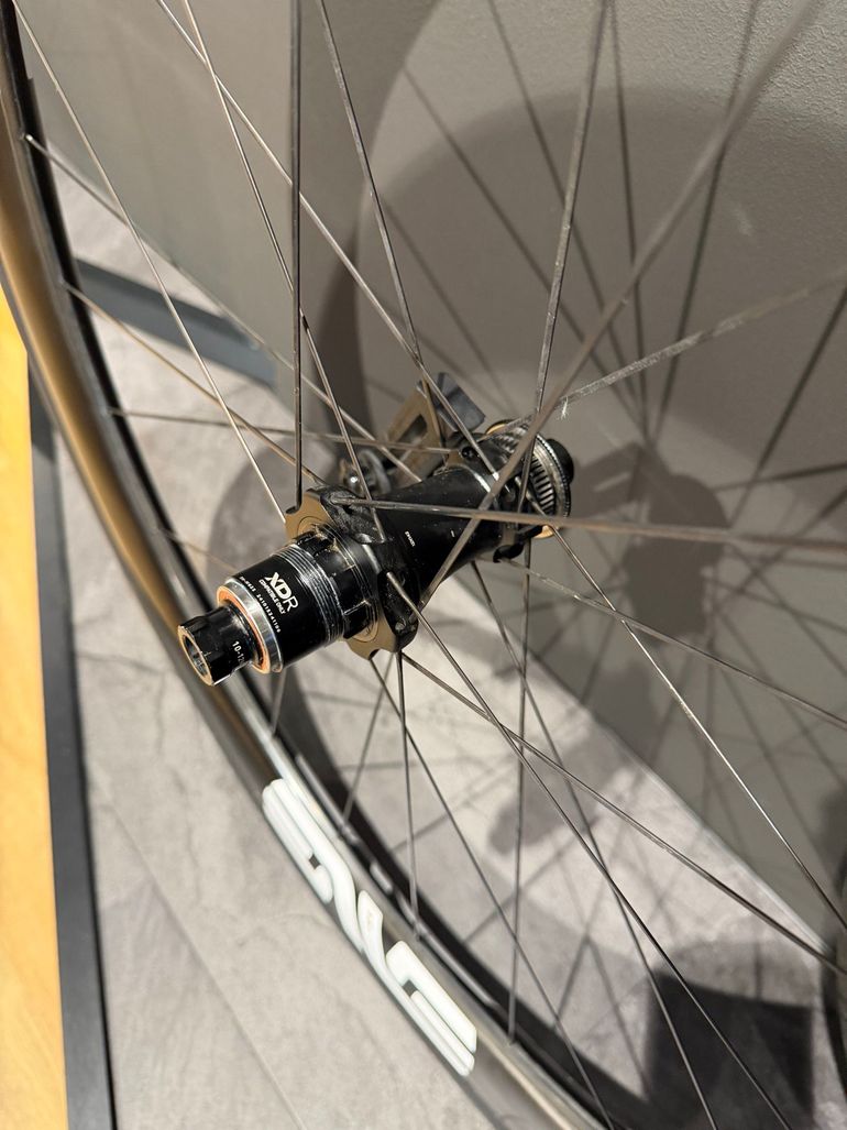 Used Enve SES 3.4 2025 bike — image 6 of 10