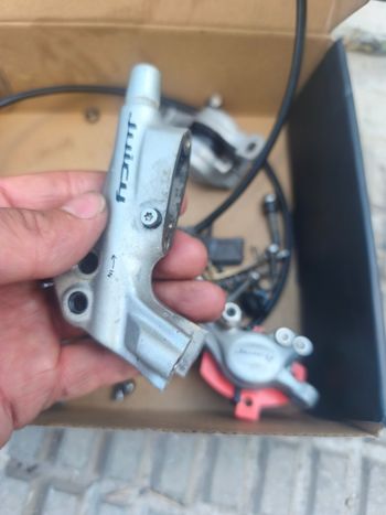 Used Avid Juicy 7 Hydraulic Disc Brake 2007 bike — image 3 of 5