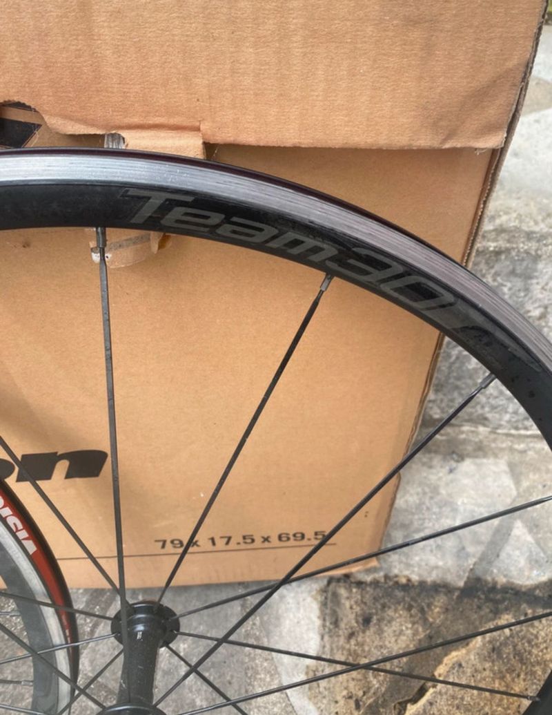 Used Vision Team 30 Alu bike — image 3 of 4