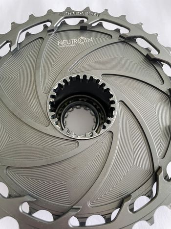 Used Neutron 12-speed 11-34T Cassette bike — image 2 of 2