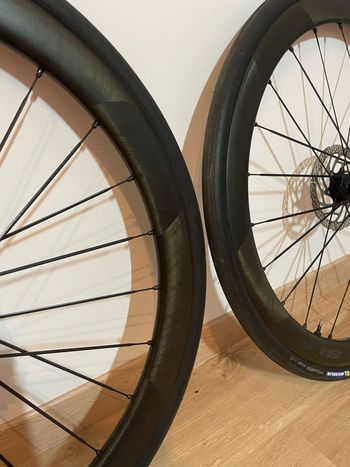 Used Mavic Cosmic SLR 45 Disc Wheelset bike — image 5 of 8