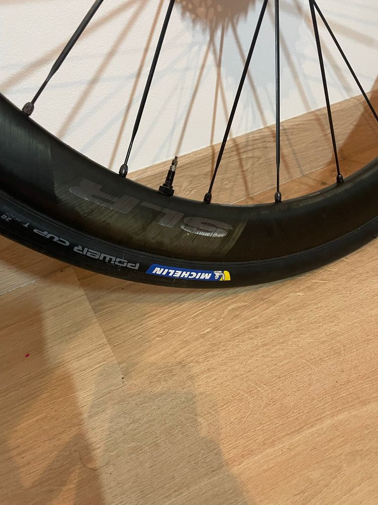 Used Mavic Cosmic SLR 45 Disc Wheelset bike — image 6 of 8
