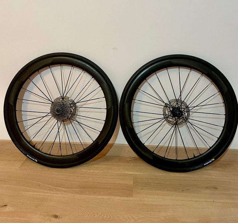 Used Mavic Cosmic SLR 45 Disc Wheelset bike — image 1 of 8