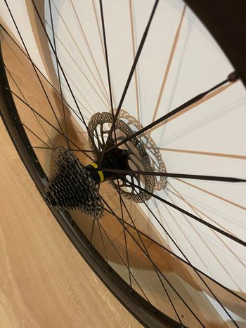 Used Mavic Cosmic SLR 45 Disc Wheelset bike — image 4 of 8