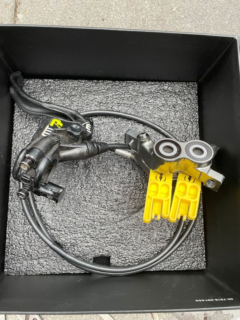 Used Magura mt7 bike — image 6 of 8
