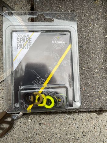 Used Magura mt7 bike — image 4 of 8