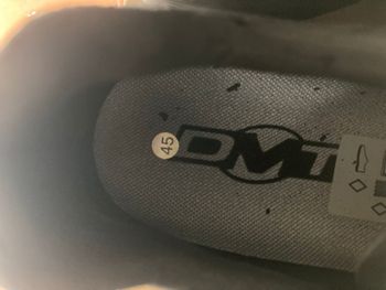 Used Dmt Generic Shoes bike — image 2 of 4