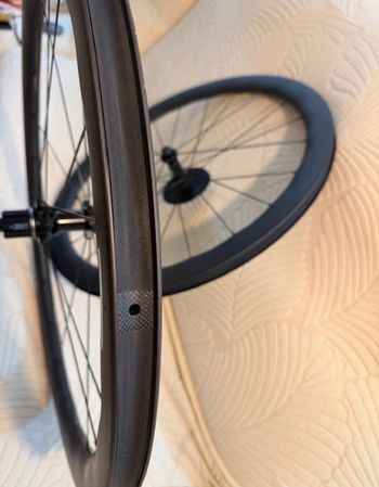 Used No brand Carbon Wheels 2026 bike — image 2 of 2