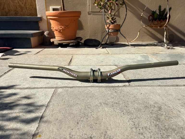 Used Renthal Fatbar bike — image 2 of 4