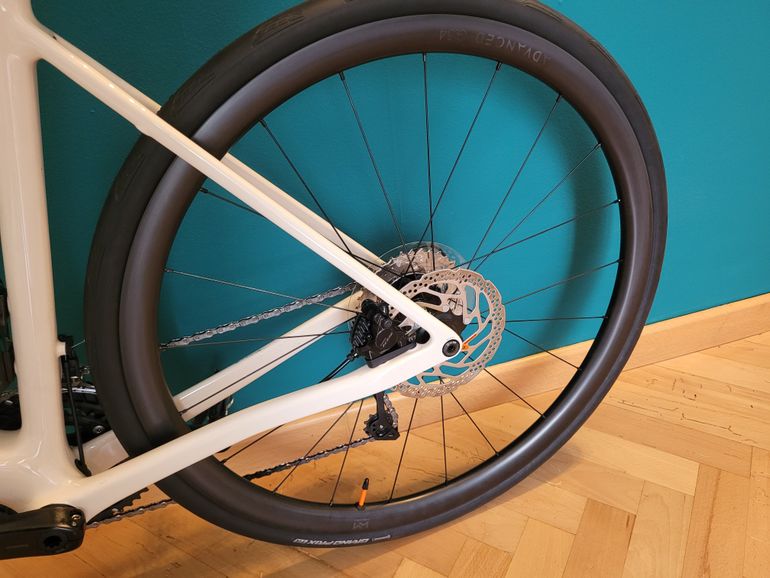 Used Newmen Advanced G.34 Carbon Wheel 2026 bike — image 2 of 2