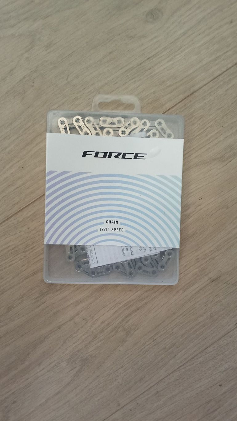 Used Sram FORCE E1 Flattop Chain 12/13V bike — image 1 of 3