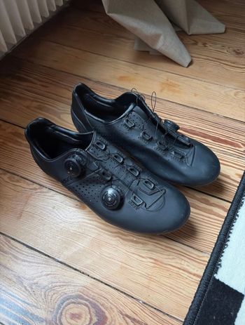 Used Van Rysel RCR Road Cycling Shoes bike