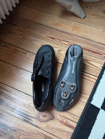Used Van Rysel RCR Road Cycling Shoes bike — image 4 of 5