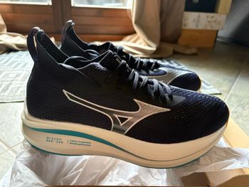 Used Mizuno Neo Zen 2025 bike — image 10 of 18