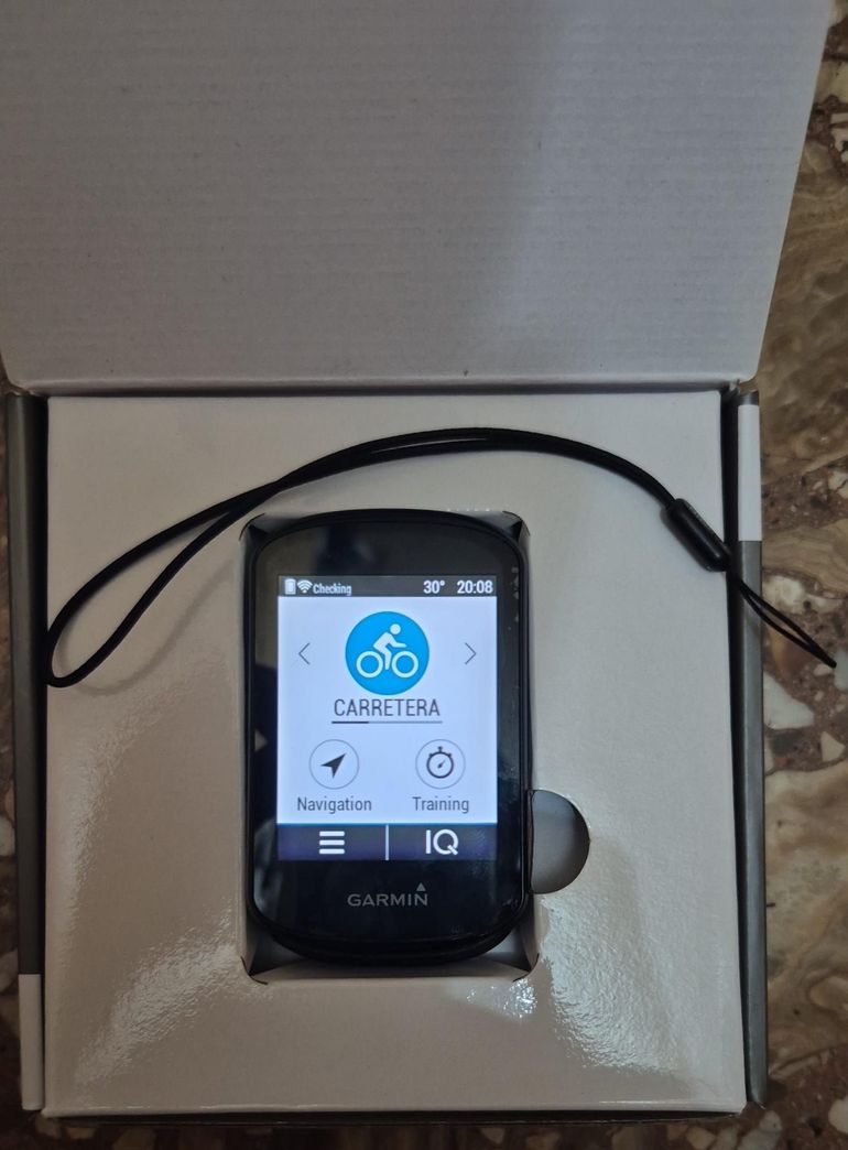 Used Garmin Edge 830 GPS bike — image 4 of 6