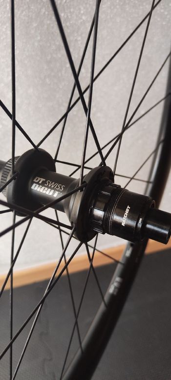 Used Dt Swiss Arc 1600 50/62 2023 bike — image 4 of 8