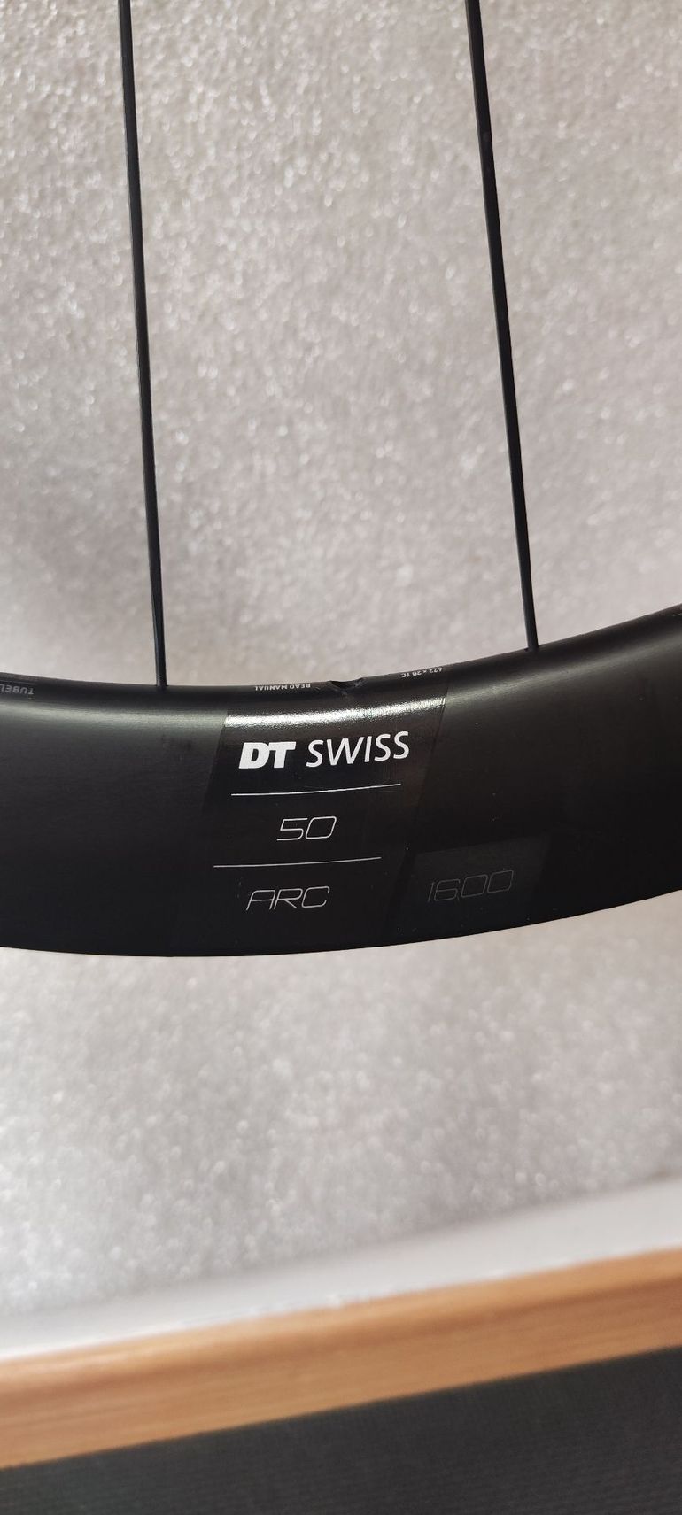 Used Dt Swiss Arc 1600 50/62 2023 bike — image 7 of 8