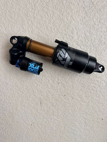 Used Fox FLOAT X2 Factory 2Pos-Adj Shock 2023 bike — image 3 of 3