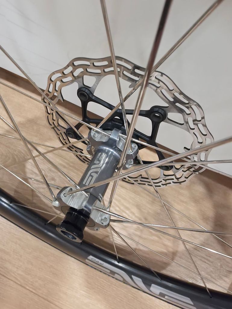 Used Enve SES 4.5 Pro Disc 2026 bike — image 6 of 8