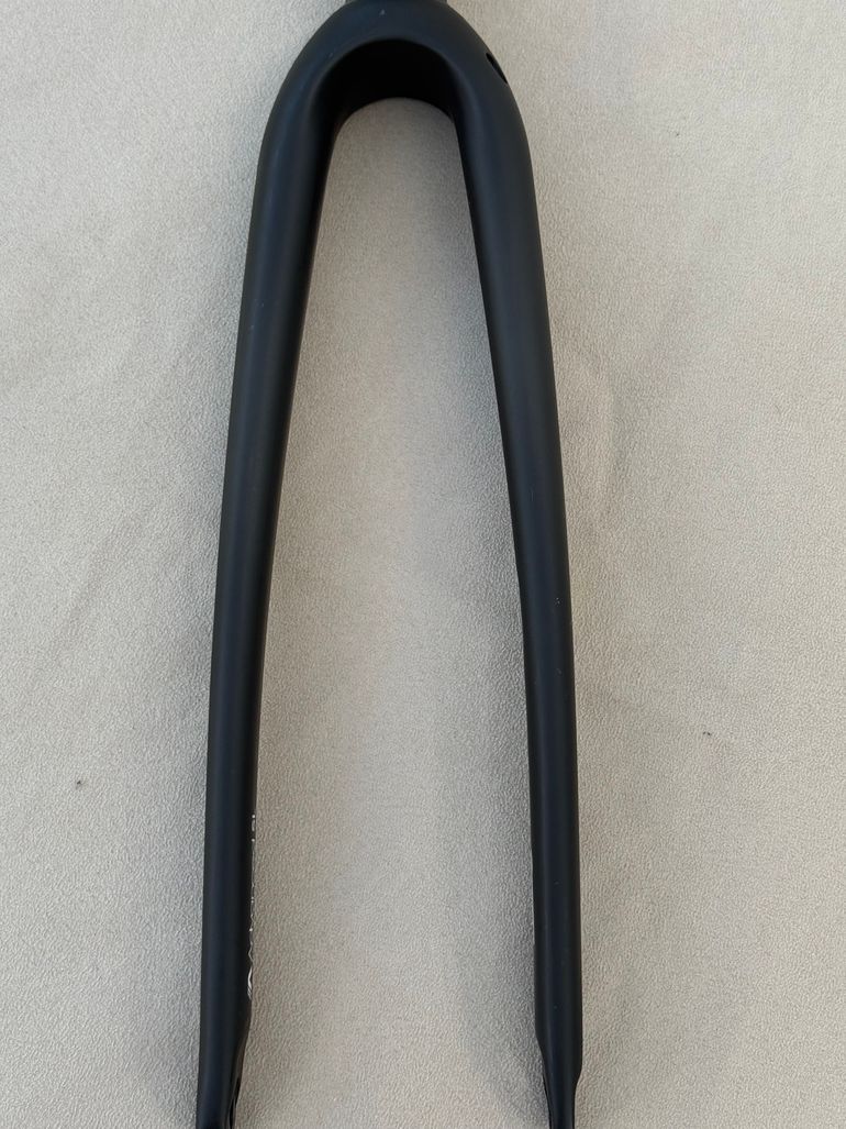 Tweedehands Giant TCR Advanced SL Disc Carbon Fork Uncut 304mm OverDrive 2 2024 bike — afbeelding 4 van 8