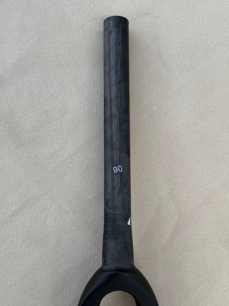 Tweedehands Giant TCR Advanced SL Disc Carbon Fork Uncut 304mm OverDrive 2 2024 bike — afbeelding 8 van 8