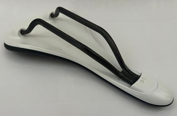 Used Fabric Scoop Flat Pro saddle bike — image 3 of 5