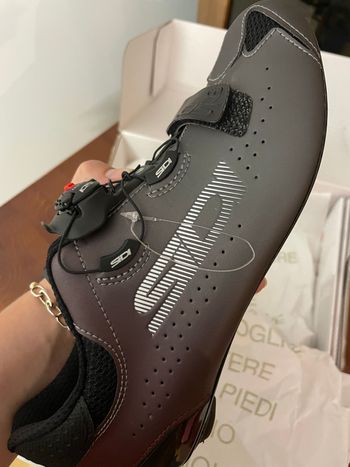Used Sidi Sixty Road Shoes - grey 2026 bike — image 9 of 11