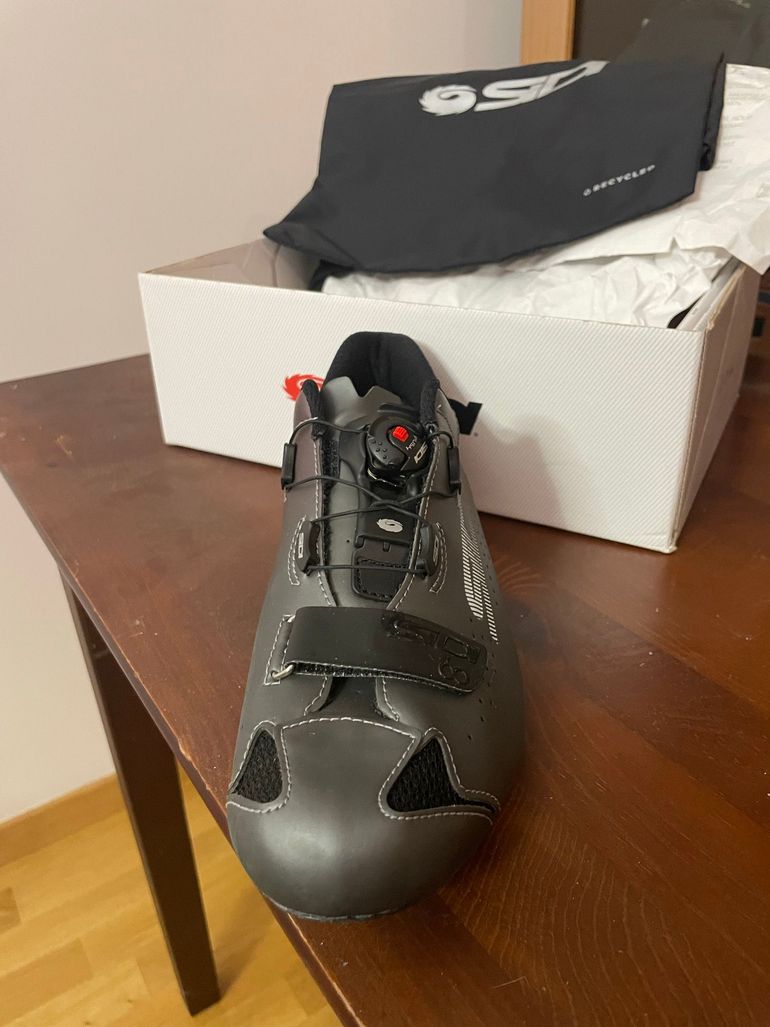 Used Sidi Sixty Road Shoes - grey 2026 bike — image 3 of 11