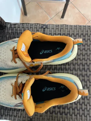 Used Asics Trabuco Max 4 bike — image 5 of 8