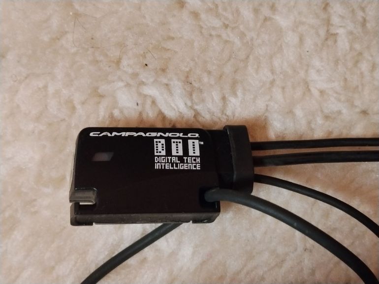 Used Campagnolo EPS V2 Interface Unit bike — image 5 of 6