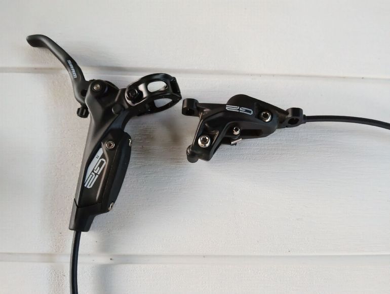 Used Sram G2R Disc Brakes 2024 bike — image 3 of 4
