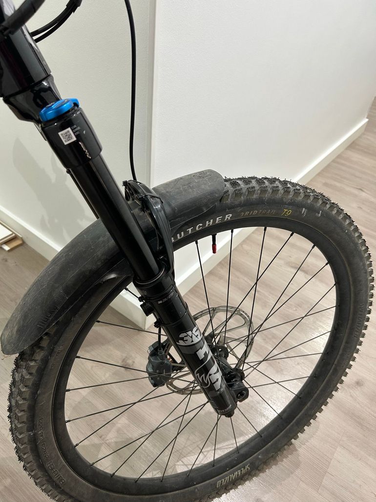 Used Fox 36 Rhythm 2026 bike — image 3 of 5