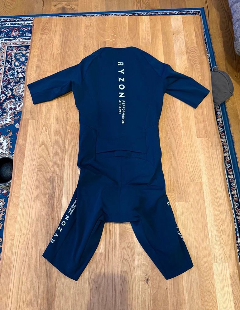 Used Ryzon Arise Triathlon Suit 2025 bike — image 2 of 5