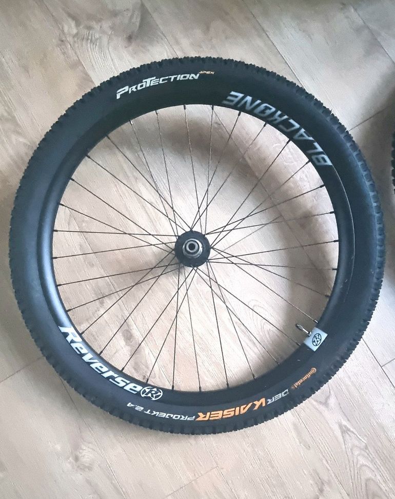Used Reverse Components Black ONE bike — image 1 of 4