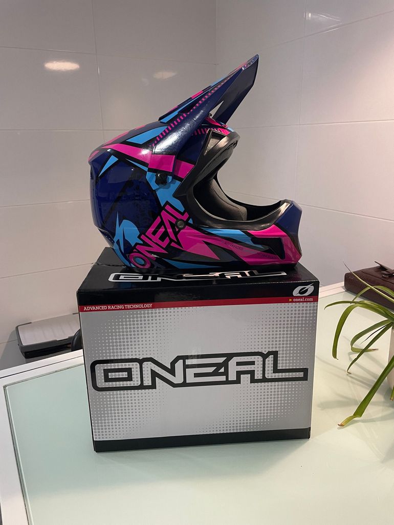 Used O‘neal Sonus Strike Full-Face Helmet 2018 bike — image 1 of 7