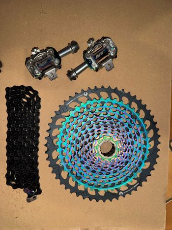Used Sram XX1 AXS 2025 bike — image 2 of 5