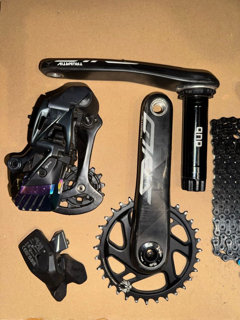 Used Sram XX1 AXS 2025 bike — image 3 of 5