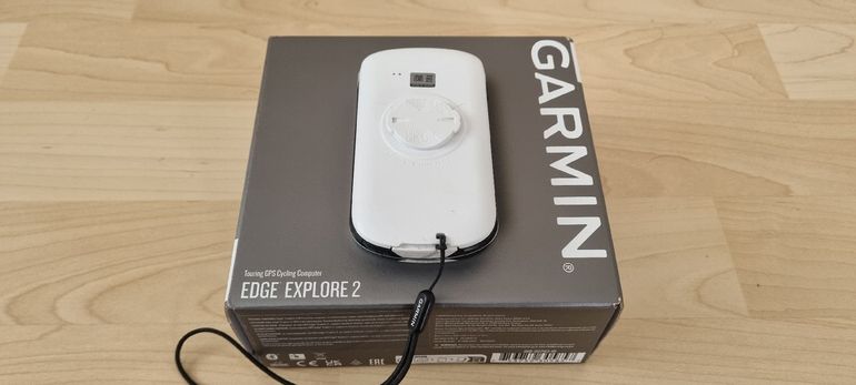 Used Garmin Edge Explore 2 GPS Cycling Computer bike — image 3 of 8