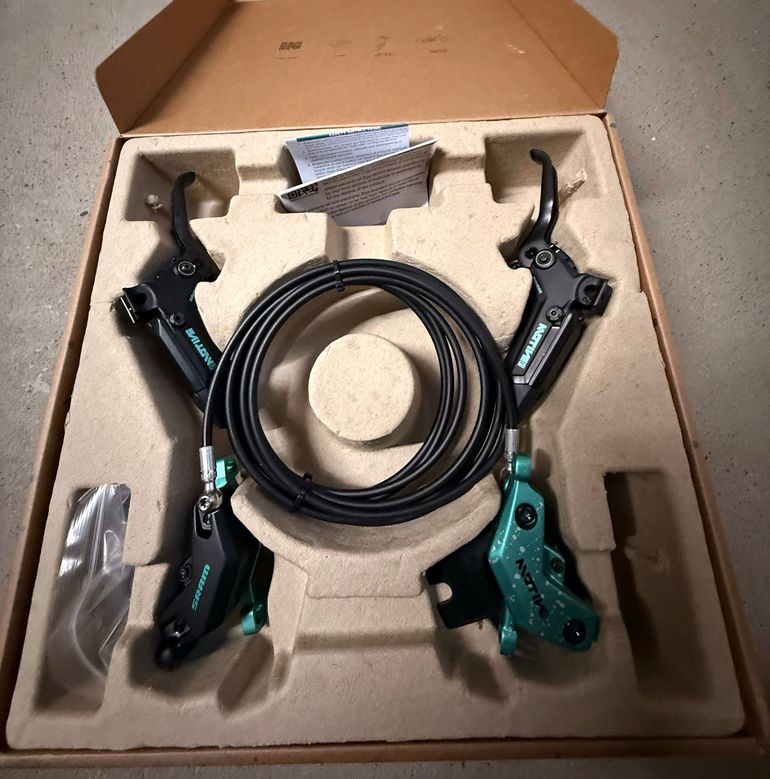 Used Sram Motive Ultimate Expert Kit Teal Splatter 2025 bike — image 2 of 8