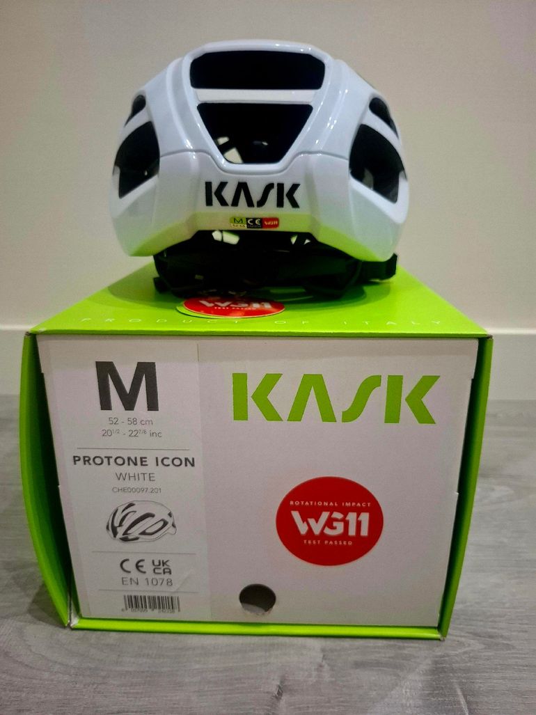 Used Kask Protone Icon WG11 Helmet 2025 bike — image 4 of 6