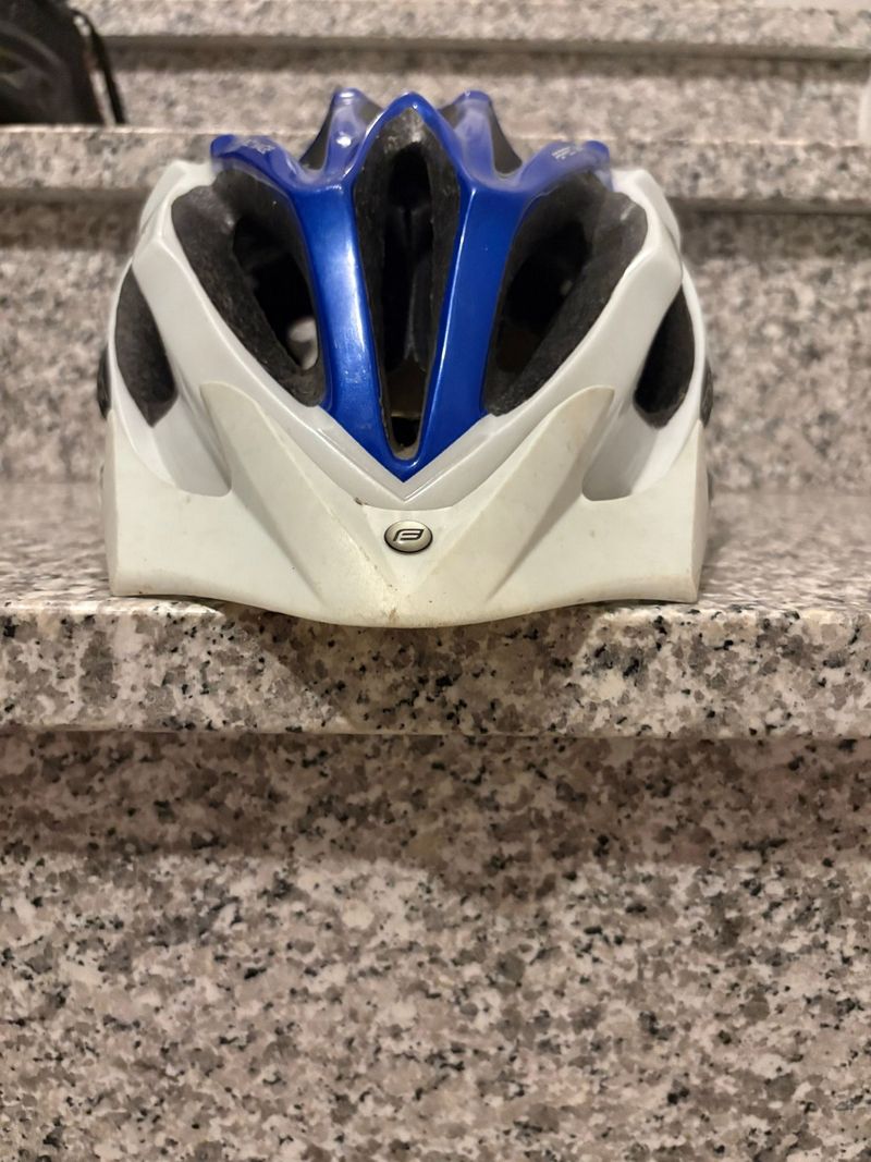 Used liquid force Bici Force Helmet 2017 bike — image 1 of 4