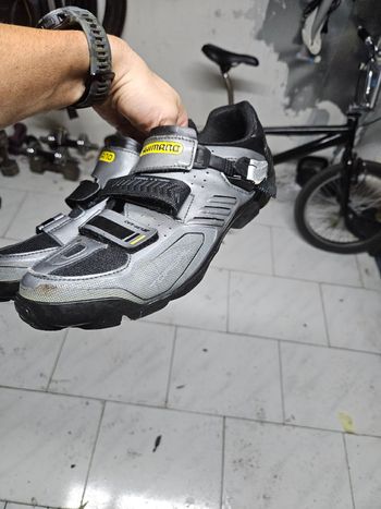 Used Shimano SH-M163G 25th Anniversary Edition 2015 bike — image 5 of 6