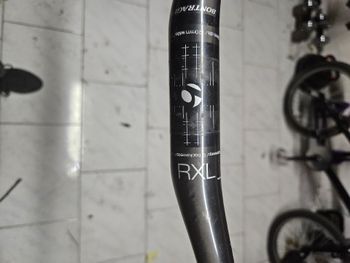 Used Bontrager RXL Carbon Handlebar bike — image 2 of 4