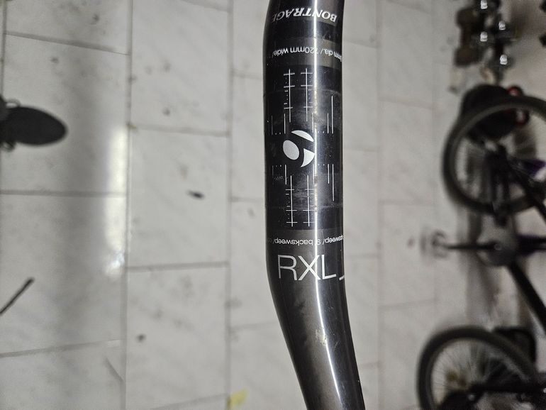 Used Bontrager RXL Carbon Handlebar bike — image 2 of 4