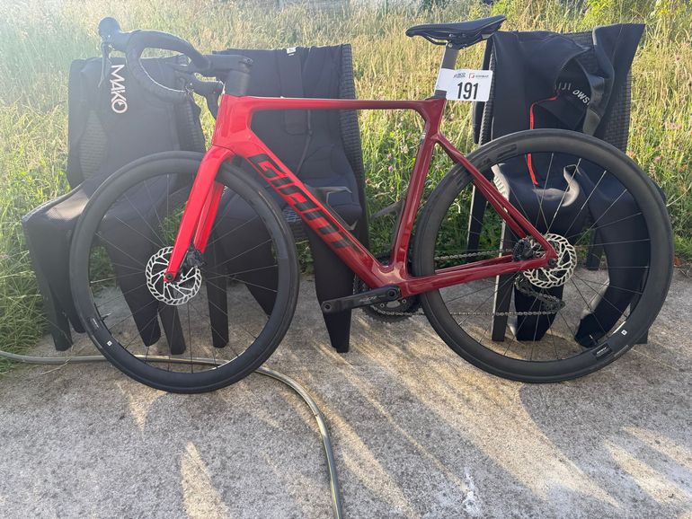 Used Giant PA2 Wheelset bike — image 1 of 3