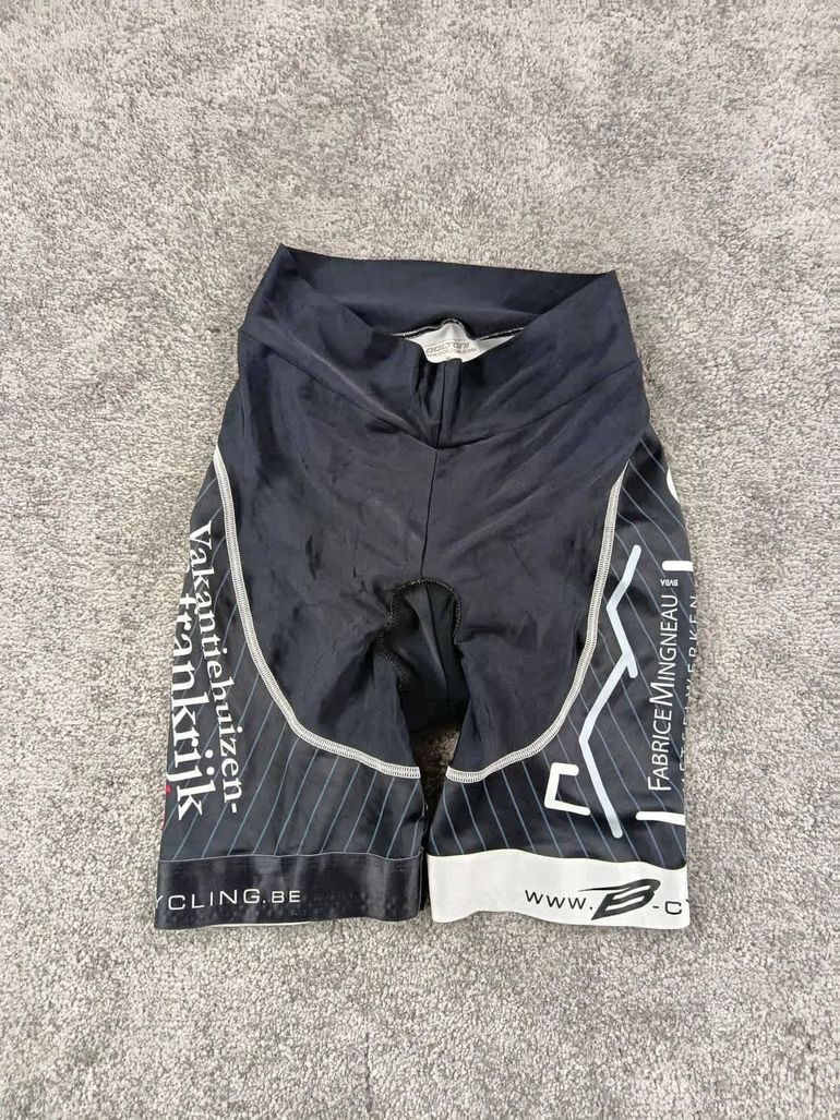 Used doltcini cuissard court velo femme taille l -94 7377 cyclisme route respirant bike — image 1 of 6