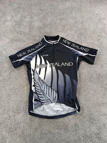ULTIMO maillot velo homme taille M - 17 6257 cyclisme route respirant new zeland bike usato