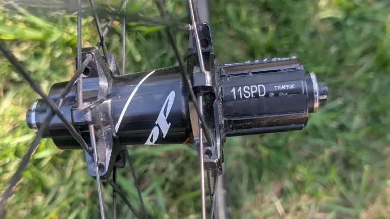Used Zipp Firecrest 202 Carbon Clincher Wheel Set Rim Brake 11s bike — image 3 of 5