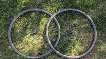 Used Zipp Firecrest 202 Carbon Clincher Wheel Set Rim Brake 11s bike — image 5 of 5