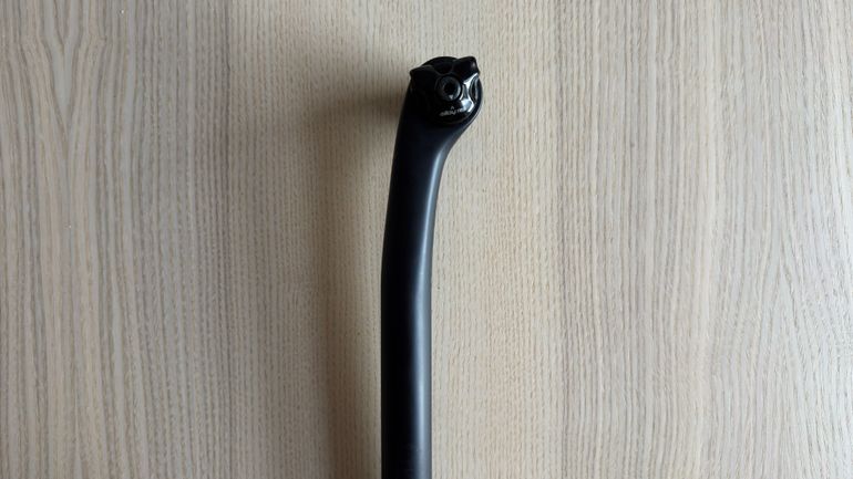 Used Roval Terra Seatpost 330mm x 20mm Offset bike — image 3 of 5